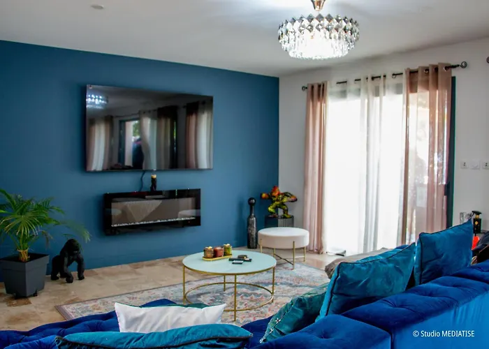 Villa Dans De Standing Montaigut-sur-Save