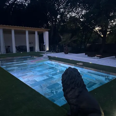 Villa Dans De Standing *