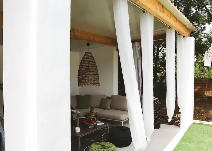 Villa Dans De Standing